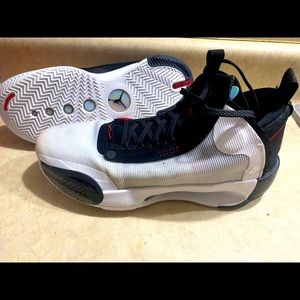 7 men’s Nike air Jordan basketball